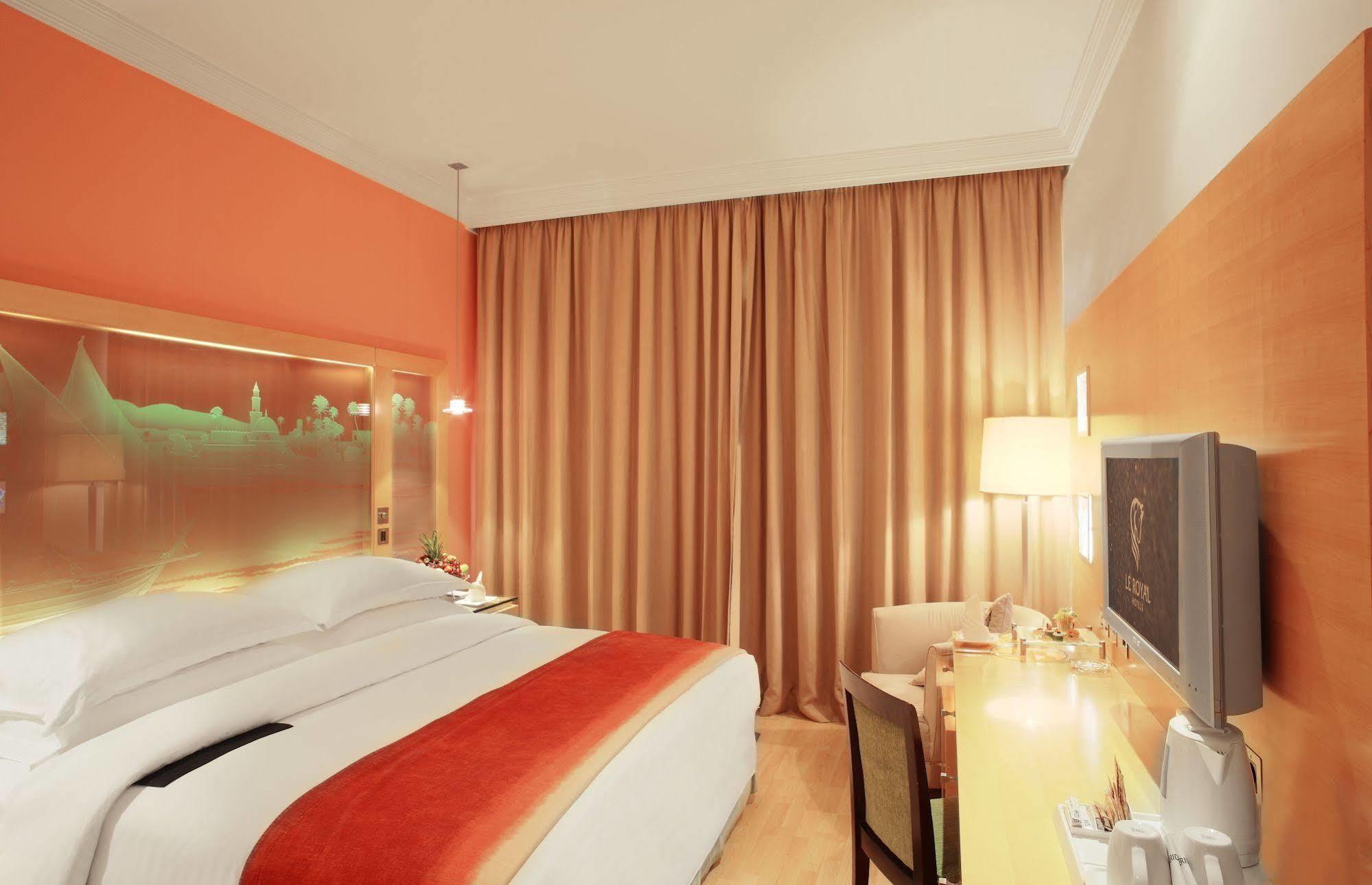 Le Royal Tower Hotel Kuwait City Ngoại thất bức ảnh