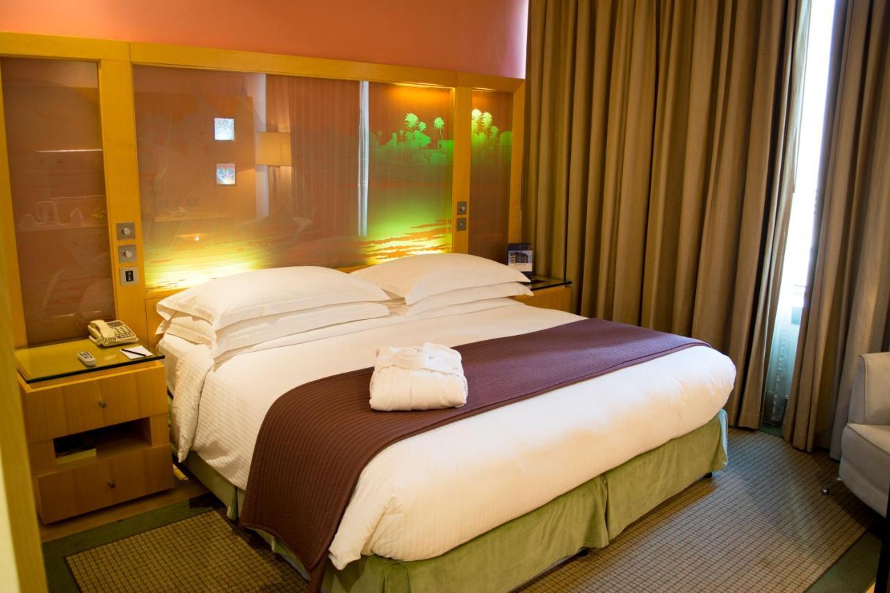 Le Royal Tower Hotel Kuwait City Ngoại thất bức ảnh